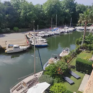 https://la-perle-rare.fr-provencehotel.com